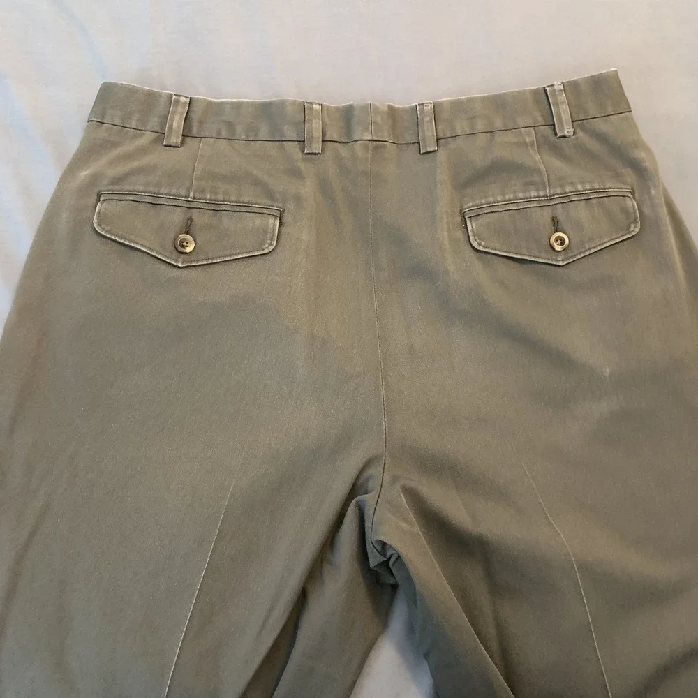 L.L. Bean‎ Pants Mens 37x29 Green Classic Fit Pleated Chino Straight Leg Casual
